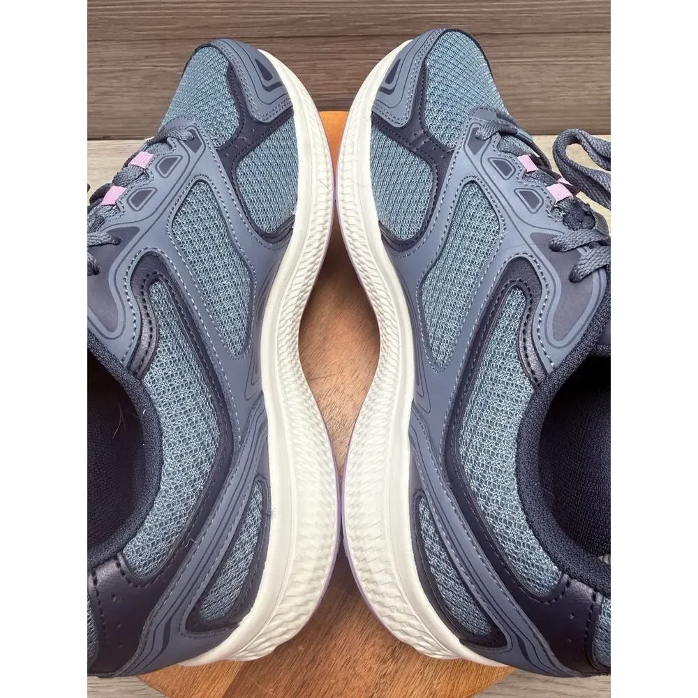 Womens 9 Skechers go run consistent sneakers blue 128075W